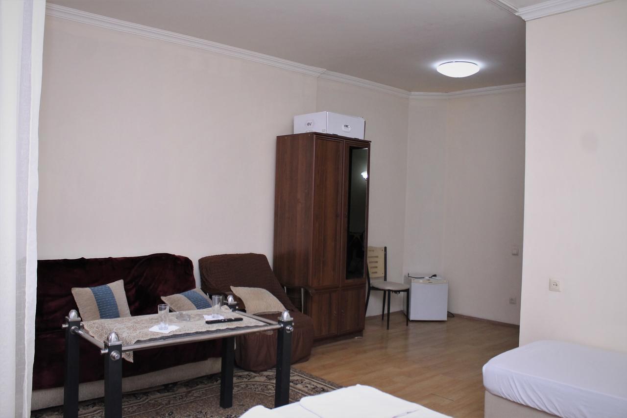 Hotel Hayat Μπατούμι Εξωτερικό φωτογραφία